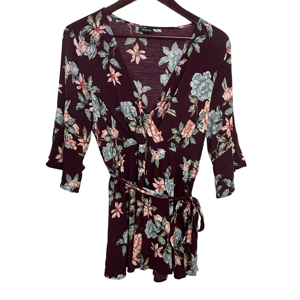 Torrid Burgundy Floral Faux Wrap Bell‎ Sleeve Top V-Neck Plus Size 0 L XL